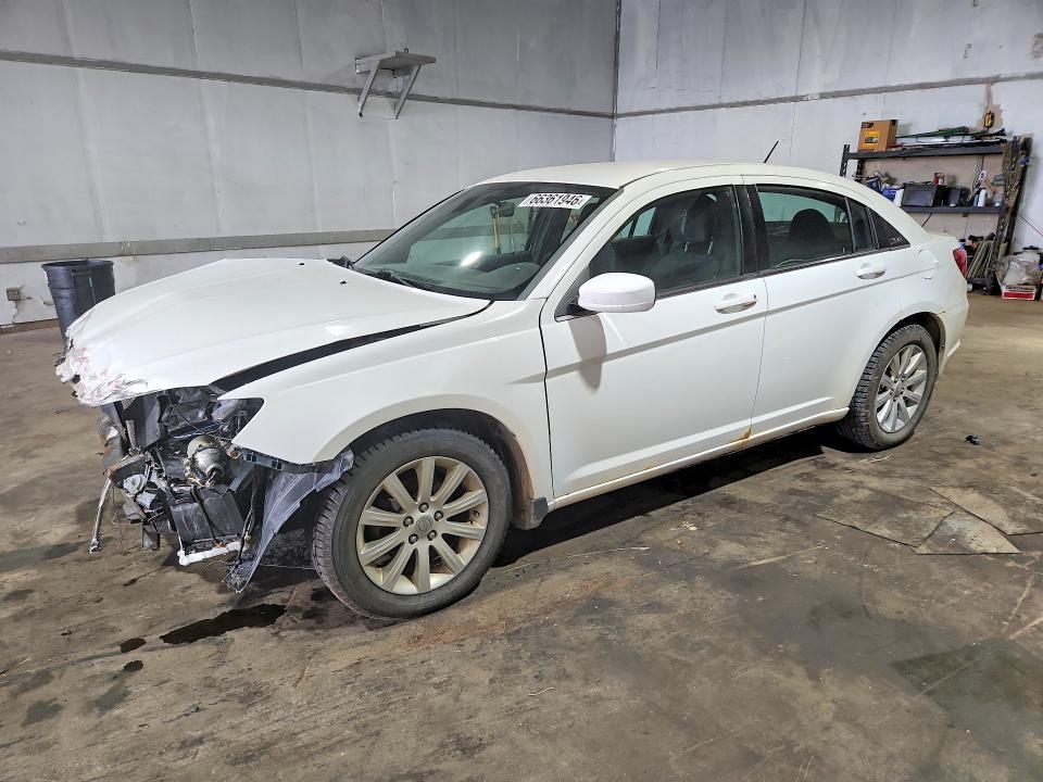 66361946 :رقم المزاد ، 1C3CCBBG1CN299388 vin ، 2012 Chrysler 200 مزاد بيع