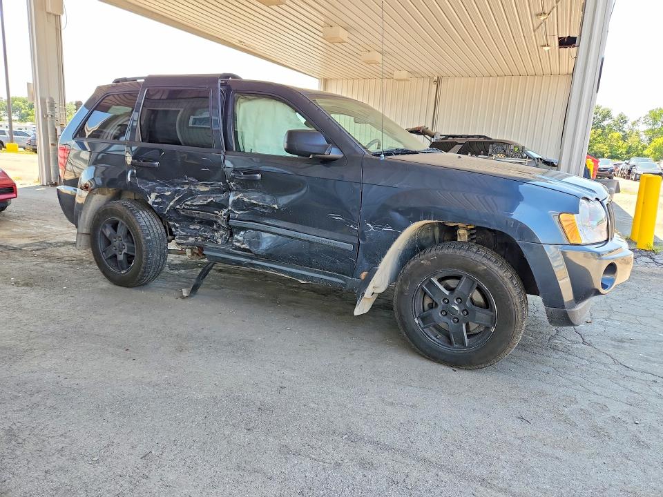 2007 Jeep Grand Cherokee მანქანა იყიდება აუქციონზე, vin: 1J8GR48K57C537126, აუქციონის ნომერი: 63659876
