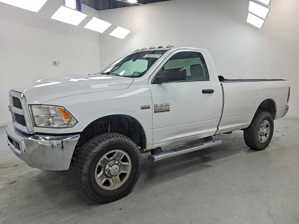 63686806 :رقم المزاد ، 3C6MR5AJ3JG145033 vin ، 2018 Ram 2500 مزاد بيع