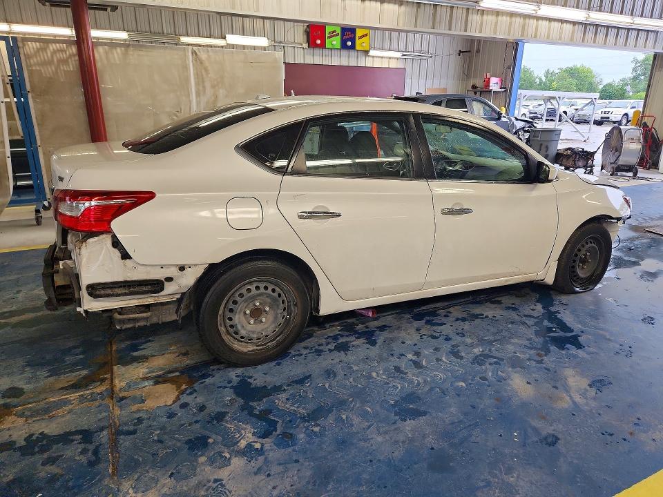 2019 Nissan Sentra მანქანა იყიდება აუქციონზე, vin: 3N1AB7AP3KL603682, აუქციონის ნომერი: 64485546