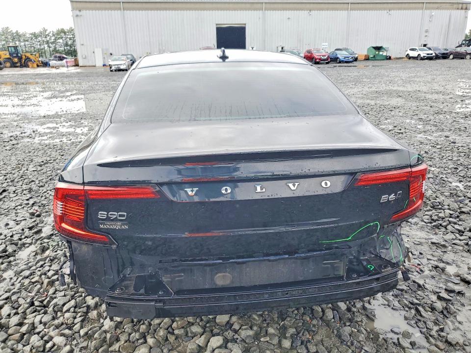 64093996 :رقم المزاد ، LVY062ML0NP263532 vin ، 2022 Volvo S90 مزاد بيع