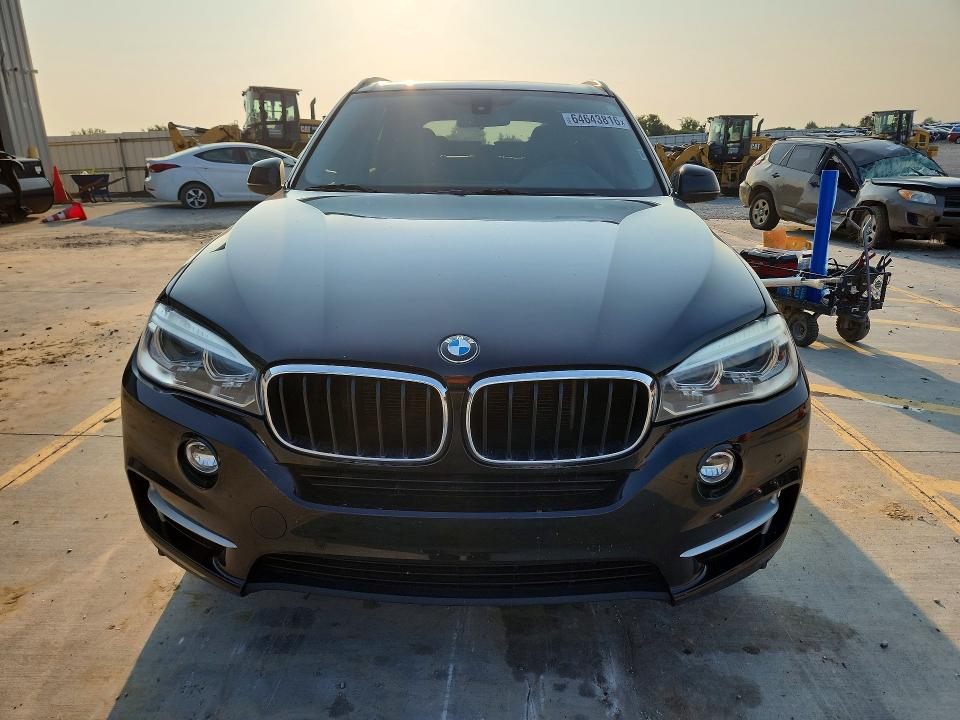 64643816 :رقم المزاد ، 5UXKR2C58G0U17201 vin ، 2016 Bmw X5 مزاد بيع