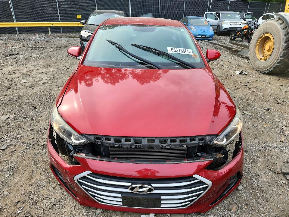 2017 Hyundai Elantra მანქანა იყიდება აუქციონზე, vin: KMHD84LF7HU106043, აუქციონის ნომერი: 66575566