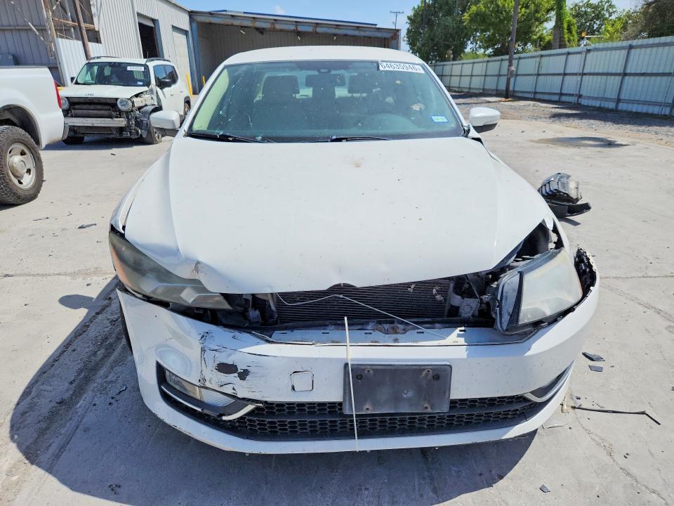 Продажа на аукционе авто 2015 Volkswagen Passat, vin: 1VWAS7A37FC080840, номер лота: 64635946