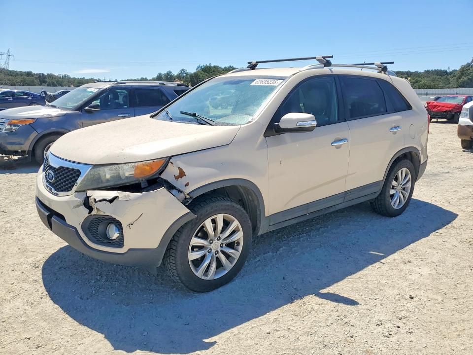 2011 Kia Sorento მანქანა იყიდება აუქციონზე, vin: 5XYKU3A15BG075859, აუქციონის ნომერი: 62635236