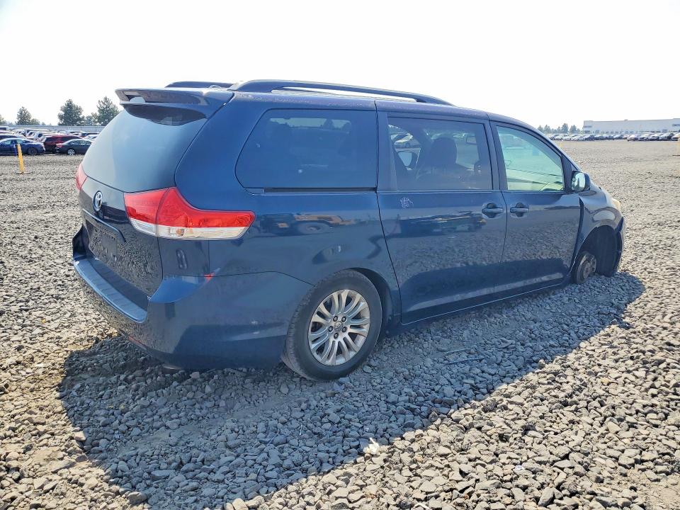 Aukcja sprzedaży 2011 Toyota Sienna, vin: 5TDYK3DC1BS093596, numer aukcji: 64669296
