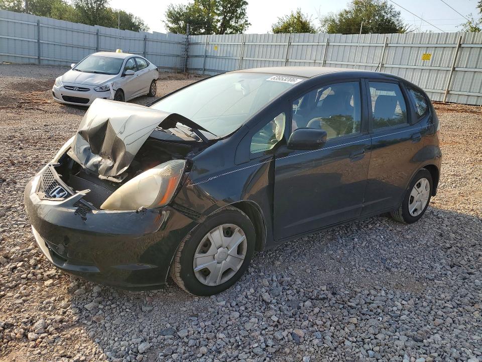 2013 Honda Fit მანქანა იყიდება აუქციონზე, vin: JHMGE8H38DC050399, აუქციონის ნომერი: 63953206