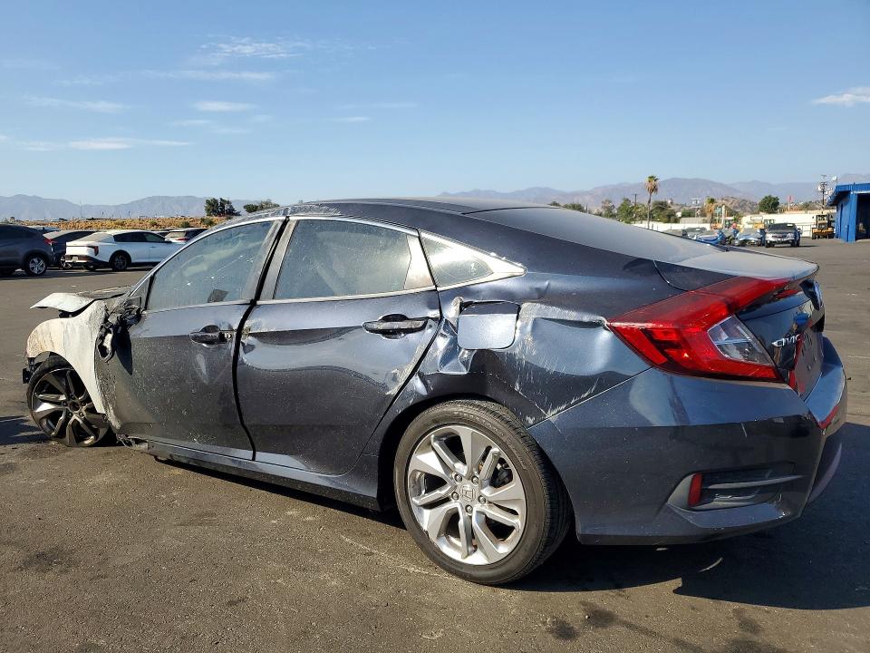 Продаж на аукціоні авто 2018 Honda Civic, vin: 2HGFC2F53JH534821, номер лоту: 63802836