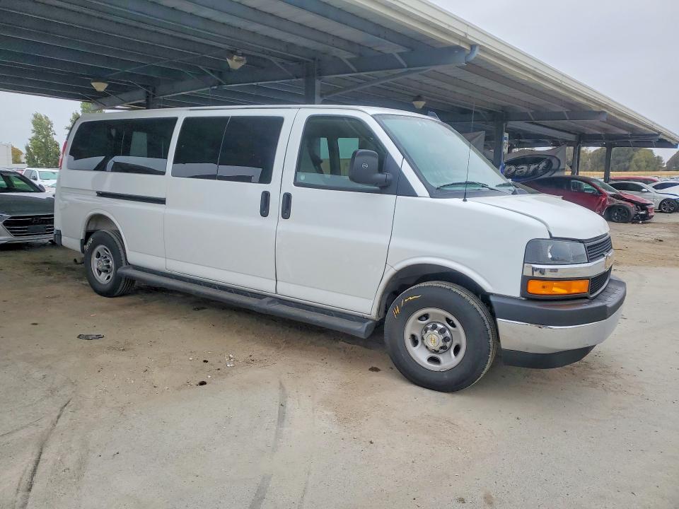 68521546 :رقم المزاد ، 1GAZGPFP2S1254198 vin ، 2025 Chevrolet Express G3500 مزاد بيع
