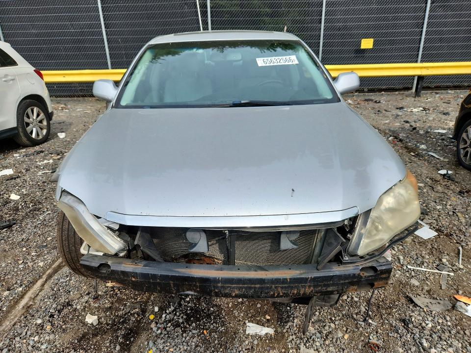 65632566 :رقم المزاد ، 4T1BK36B58U265672 vin ، 2008 Toyota Avalon مزاد بيع