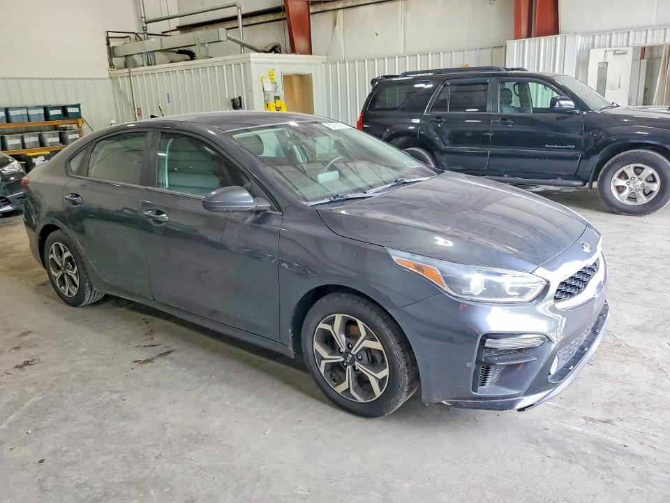 2019 Kia Forte მანქანა იყიდება აუქციონზე, vin: 3KPF24AD2KE023254, აუქციონის ნომერი: 63782456