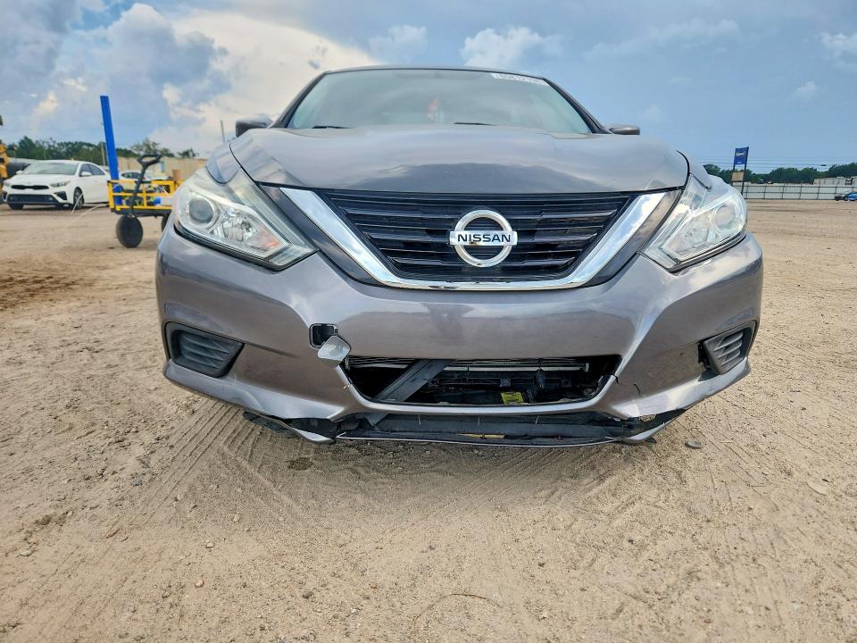 Aukcja sprzedaży 2017 Nissan Altima, vin: 1N4AL3AP7HC233673, numer aukcji: 65812196