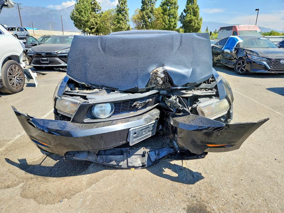 2011 Ford Mustang მანქანა იყიდება აუქციონზე, vin: 1ZVBP8CF0B5157565, აუქციონის ნომერი: 64407276
