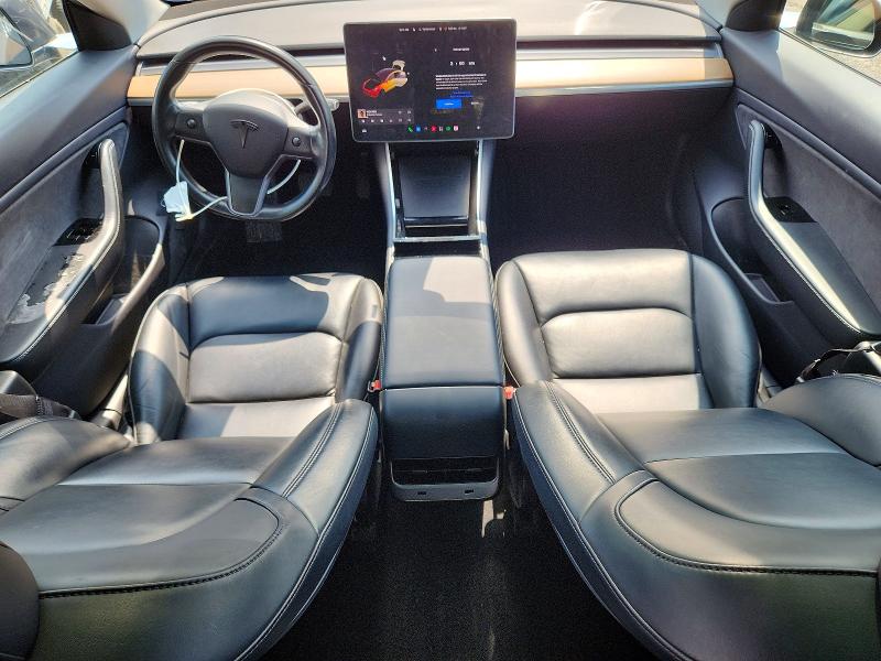 62940966 :رقم المزاد ، 5YJ3E1EB1KF386026 vin ، 2019 Tesla Model 3 مزاد بيع