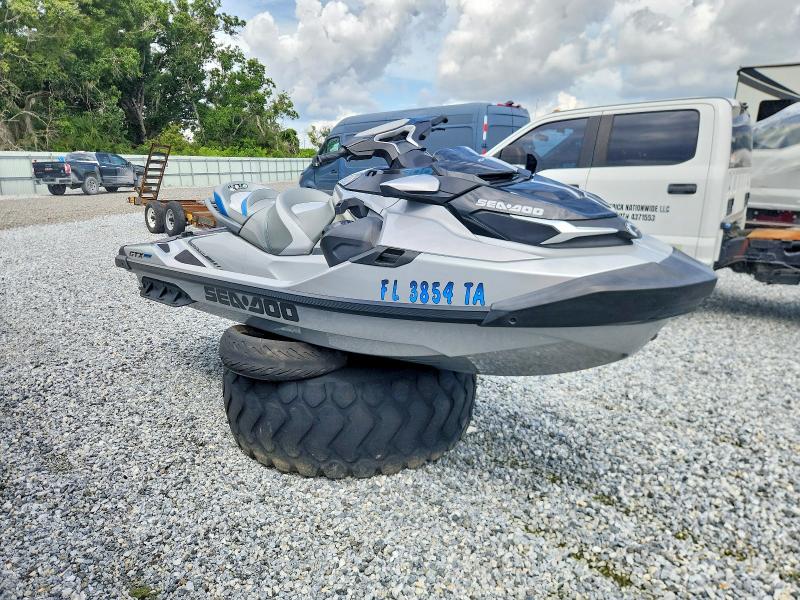 63753106 :رقم المزاد ، YDV73159D121 vin ، 2021 Sea Doo Jet Ski مزاد بيع