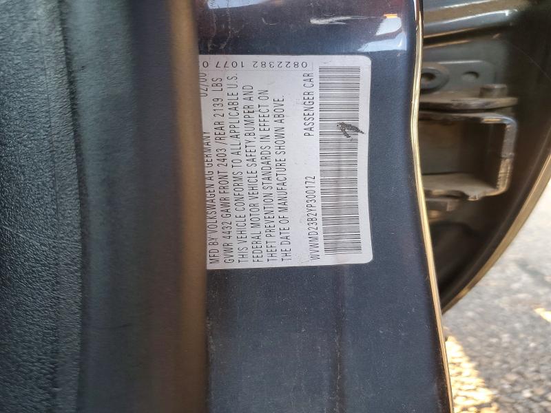 Auction sale of the 2000 Volkswagen Passat, vin: WVWMD23B2YP300172, lot number: 66717766