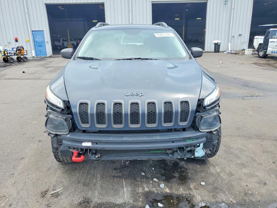 63401446 :رقم المزاد ، 1C4PJMBS7GW194390 vin ، 2016 Jeep Cherokee مزاد بيع