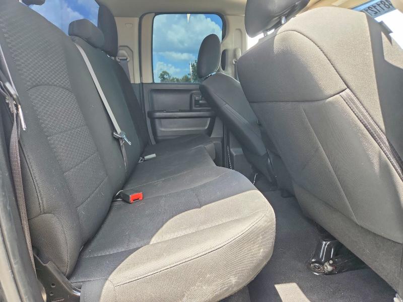 64811216 :رقم المزاد ، 1C6RR7FT1KS568036 vin ، 2019 Ram 1500 Classic مزاد بيع