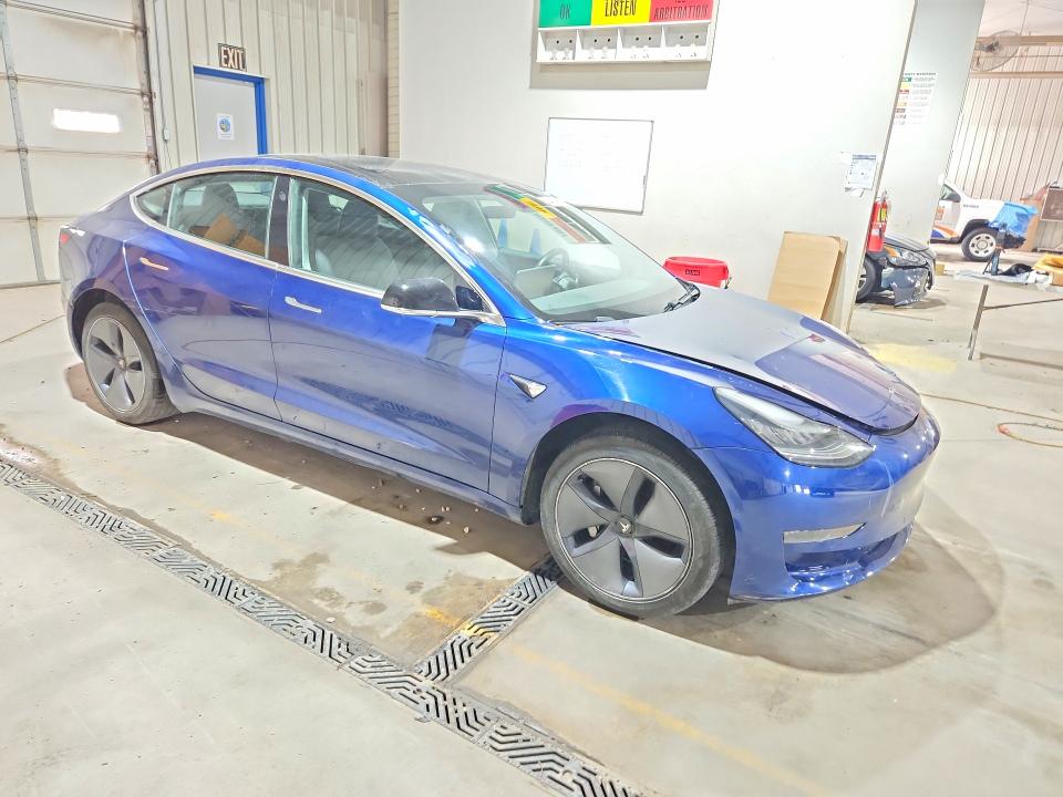2020 Tesla Model 3 მანქანა იყიდება აუქციონზე, vin: 5YJ3E1EA6LF631850, აუქციონის ნომერი: 64902796