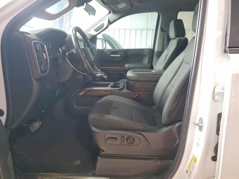 2021 Chevrolet Silverado მანქანა იყიდება აუქციონზე, vin: 1GCUYEED9MZ420666, აუქციონის ნომერი: 64012136