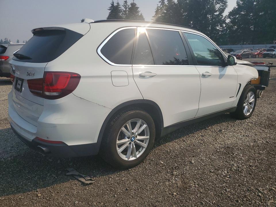 63446906 :رقم المزاد ، 5UXKR0C50F0K52151 vin ، 2015 Bmw X5 مزاد بيع