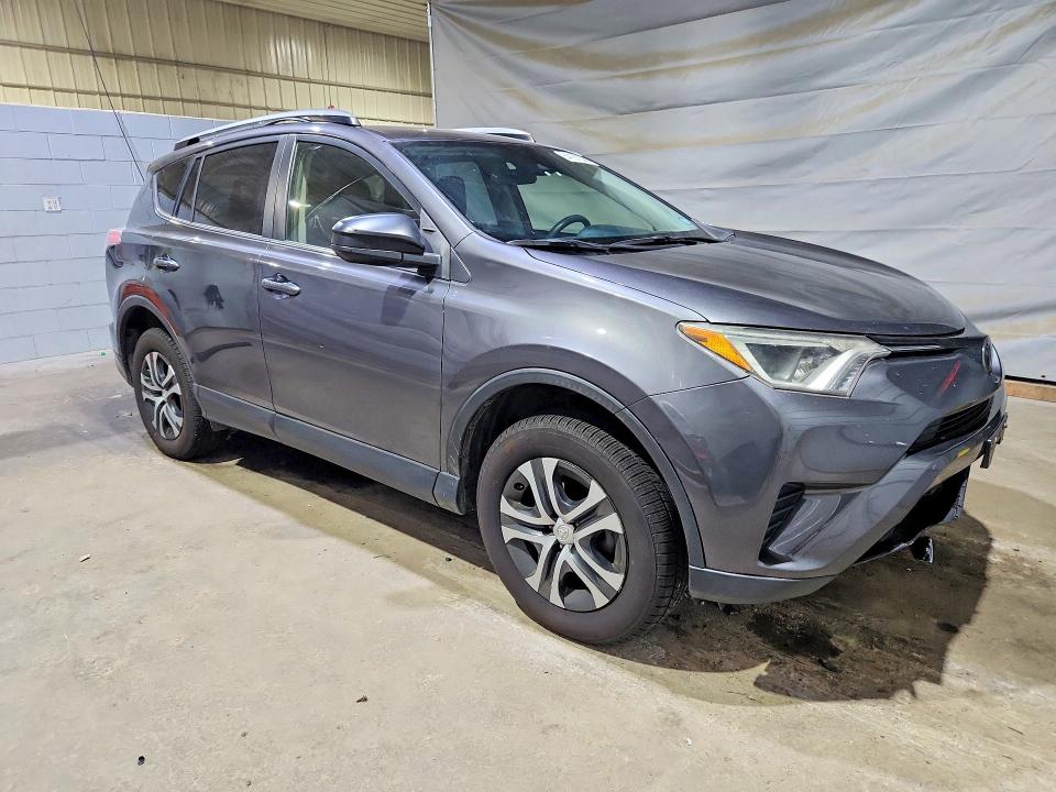 64187256 :رقم المزاد ، JTMBFREV6JJ244022 vin ، 2018 Toyota Rav4 مزاد بيع