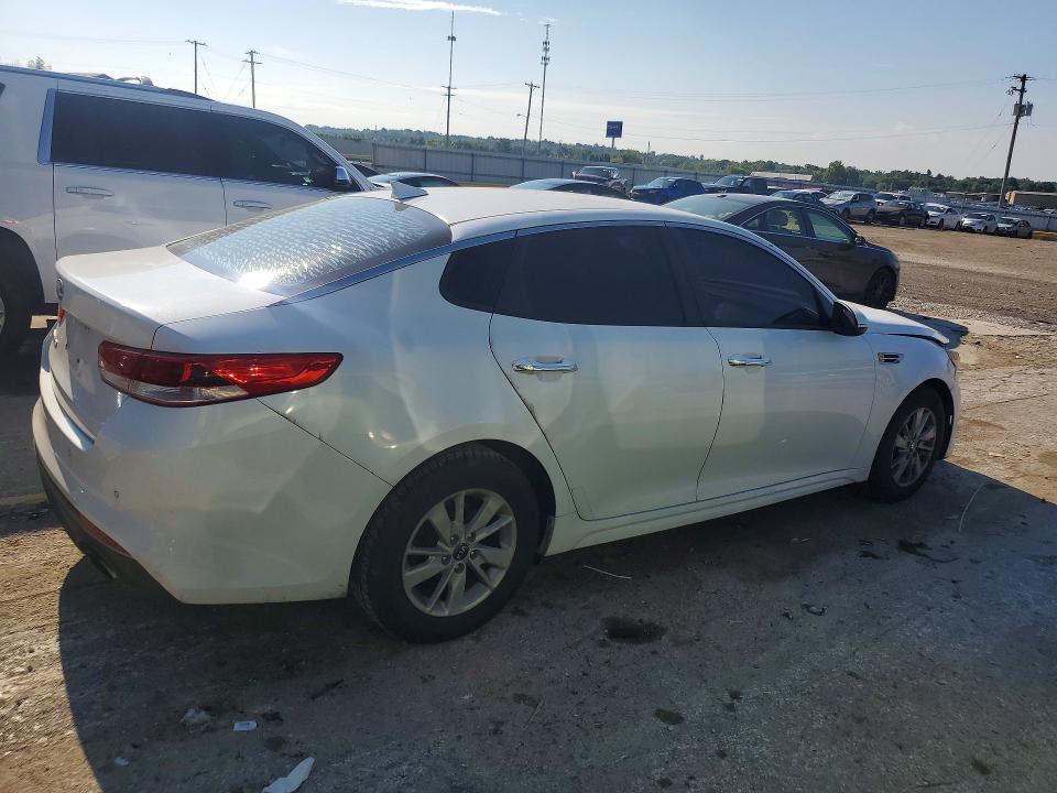 Auction sale of the 2018 Kia Optima, vin: 5XXGT4L3XJG208373, lot number: 63646836