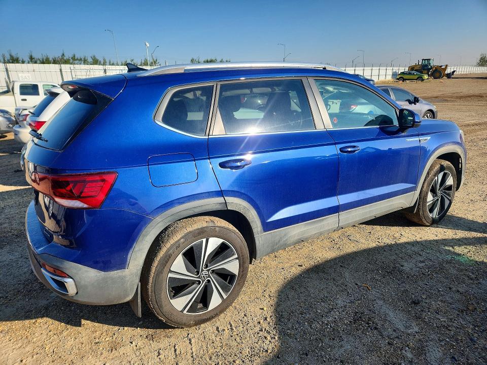 64082836 :رقم المزاد ، 3VV4X7B27RM011576 vin ، 2024 Volkswagen Taos مزاد بيع