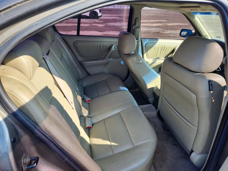 62480826 :رقم المزاد ، JNKCP11A52T510866 vin ، 2002 Infiniti G20 مزاد بيع