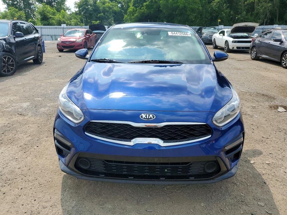 64412566 :رقم المزاد ، 3KPF54AD3ME263441 vin ، 2021 Kia Forte مزاد بيع