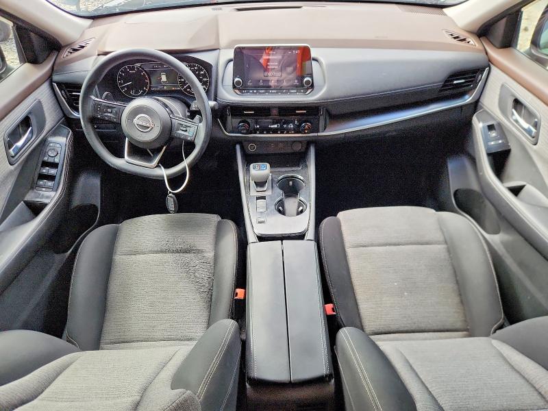 63748976 :رقم المزاد ، 5N1BT3BA2NC675504 vin ، 2022 Nissan Rogue مزاد بيع