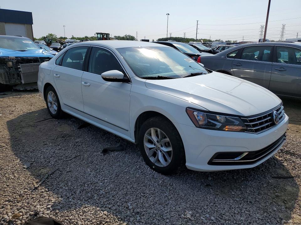 Продаж на аукціоні авто 2016 Volkswagen Passat, vin: 1VWAT7A33GC039412, номер лоту: 65870776