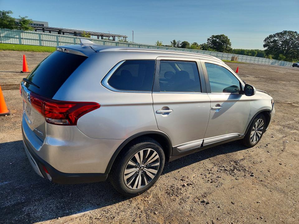 66004736 :رقم المزاد ، JA4AZ3A34KZ018465 vin ، 2019 Mitsubishi Outlander مزاد بيع