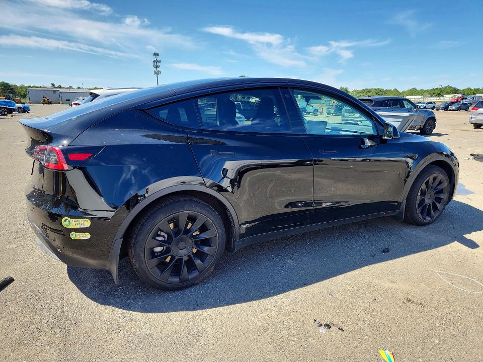 2022 Tesla Model Y მანქანა იყიდება აუქციონზე, vin: 7SAYGDEE2NA007518, აუქციონის ნომერი: 63572326