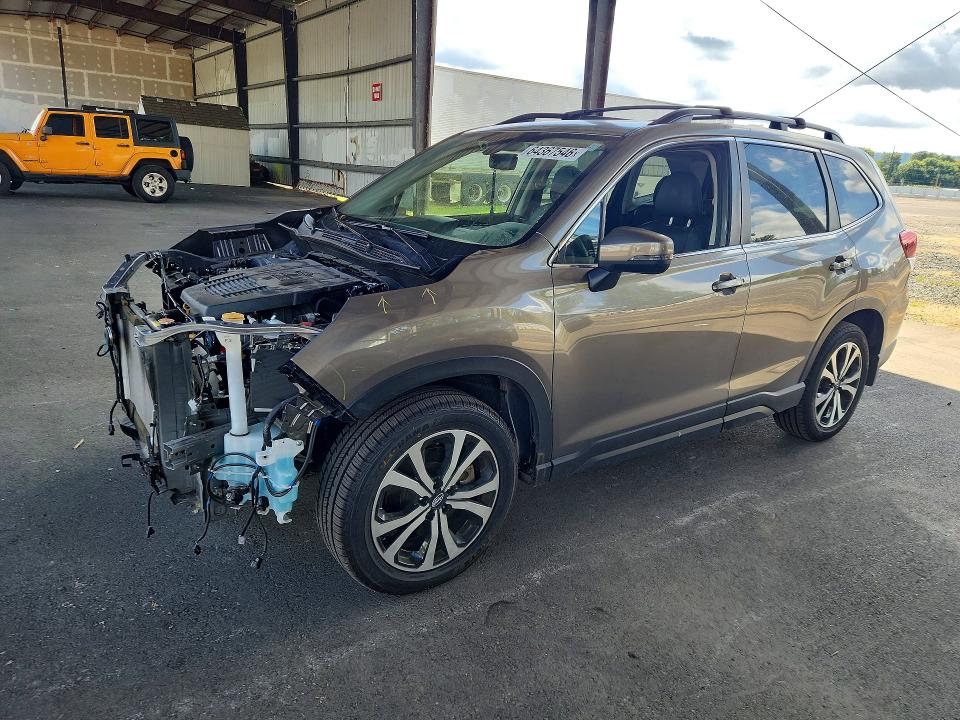 64367546 :رقم المزاد ، JF2SKAUC1MH510959 vin ، 2021 Subaru Forester مزاد بيع