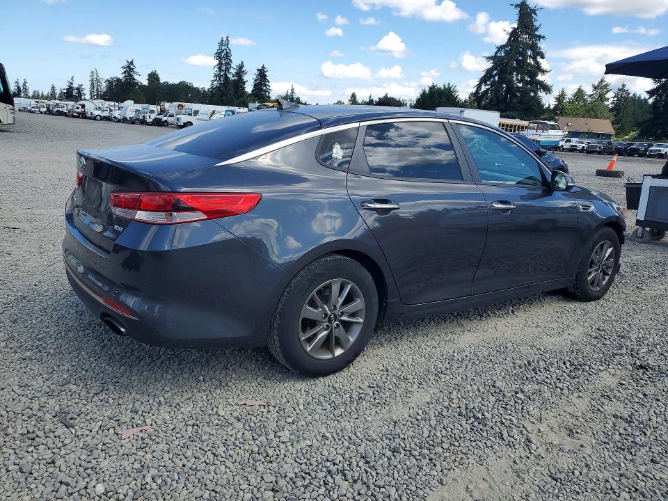 2016 Kia Optima მანქანა იყიდება აუქციონზე, vin: 5XXGT4L14GG075066, აუქციონის ნომერი: 64185236