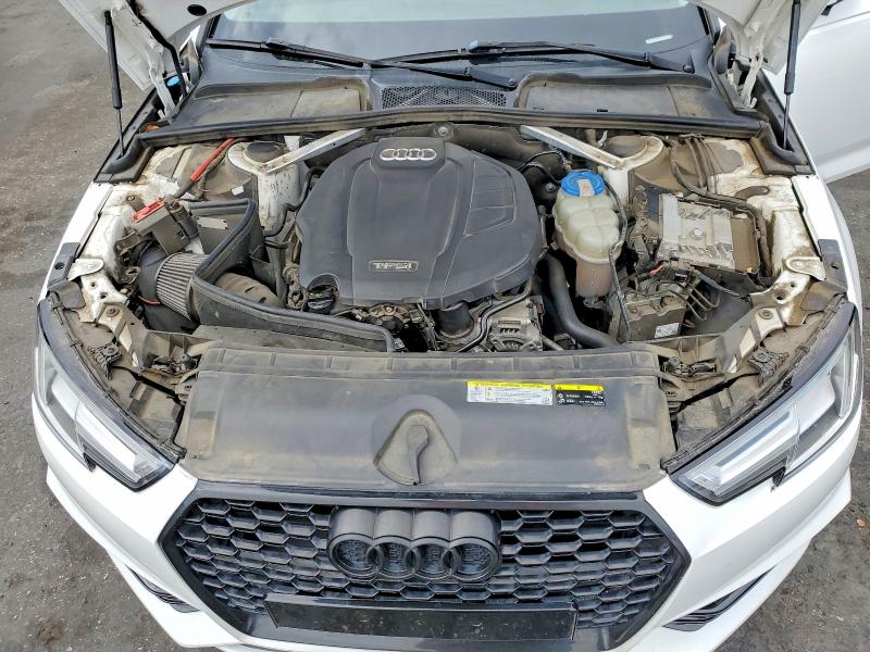 Продажа на аукционе авто 2018 Audi A4, vin: WAUENAF47JA019158, номер лота: 66698596