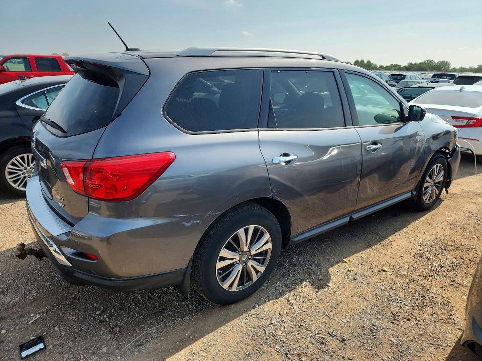 2018 Nissan Pathfinder მანქანა იყიდება აუქციონზე, vin: 5N1DR2MM1JC670099, აუქციონის ნომერი: 63737846