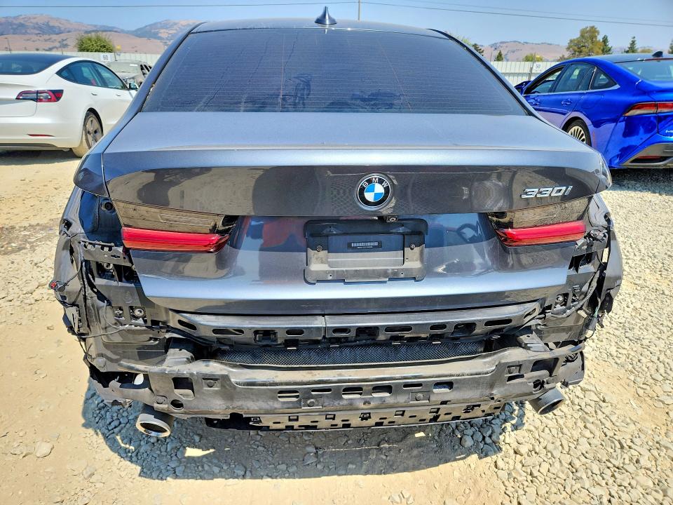 64153256 :رقم المزاد ، WBA5R1C07LFH45245 vin ، 2020 Bmw 330i مزاد بيع