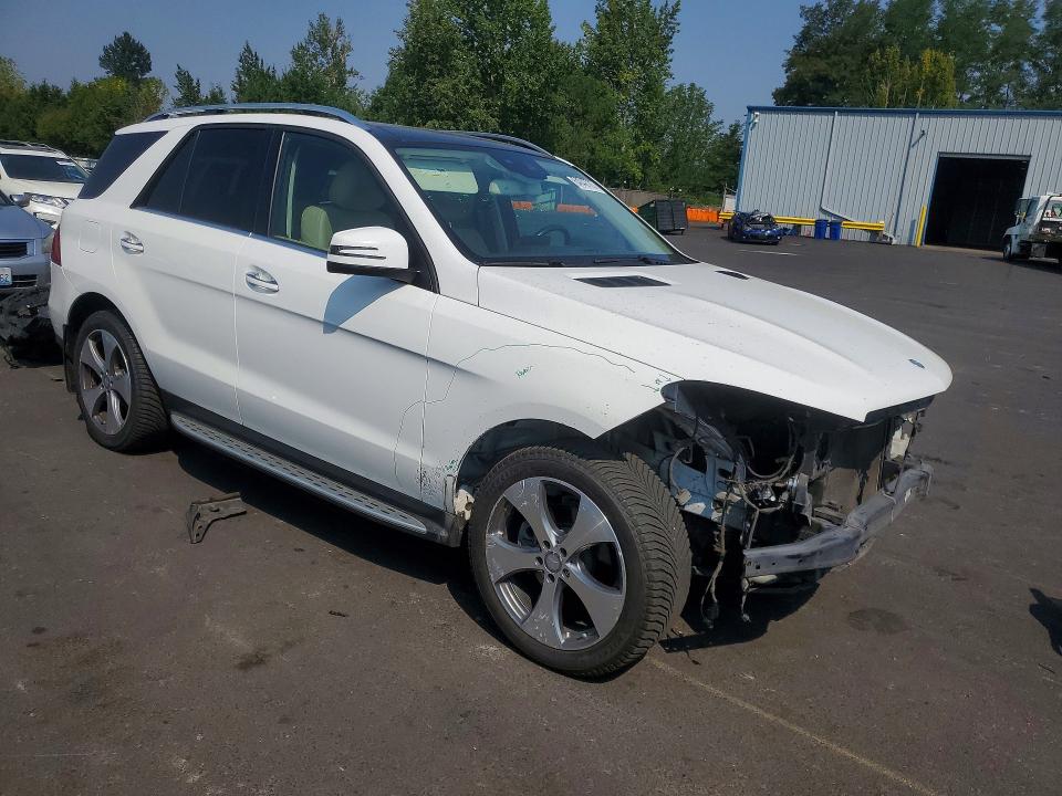 Продажа на аукционе авто 2016 Mercedes-benz Gle, vin: 4JGDA5HB1GA695509, номер лота: 64042726