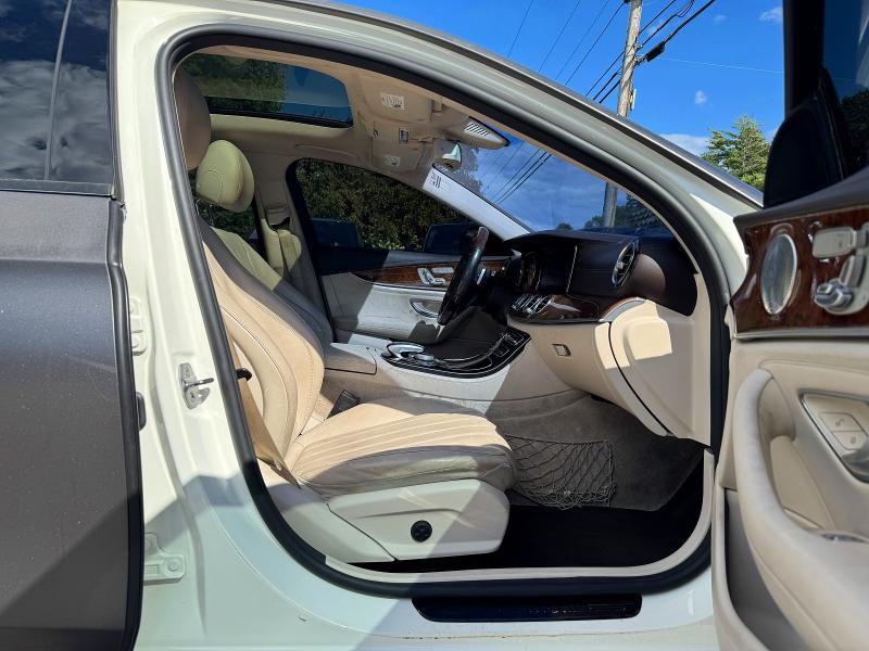 66846896 :رقم المزاد ، WDDZF4JB3HA210133 vin ، 2017 Mercedes-benz E مزاد بيع