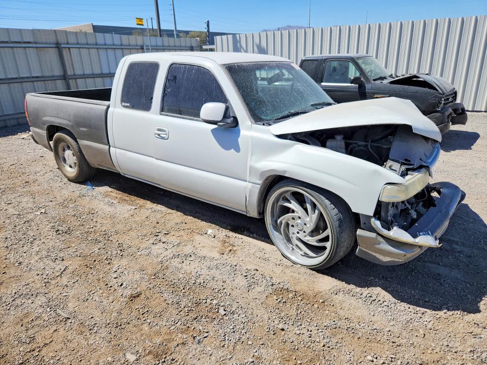 2000 Chevrolet Silverado მანქანა იყიდება აუქციონზე, vin: 1GCEC19T9YZ189545, აუქციონის ნომერი: 52845066
