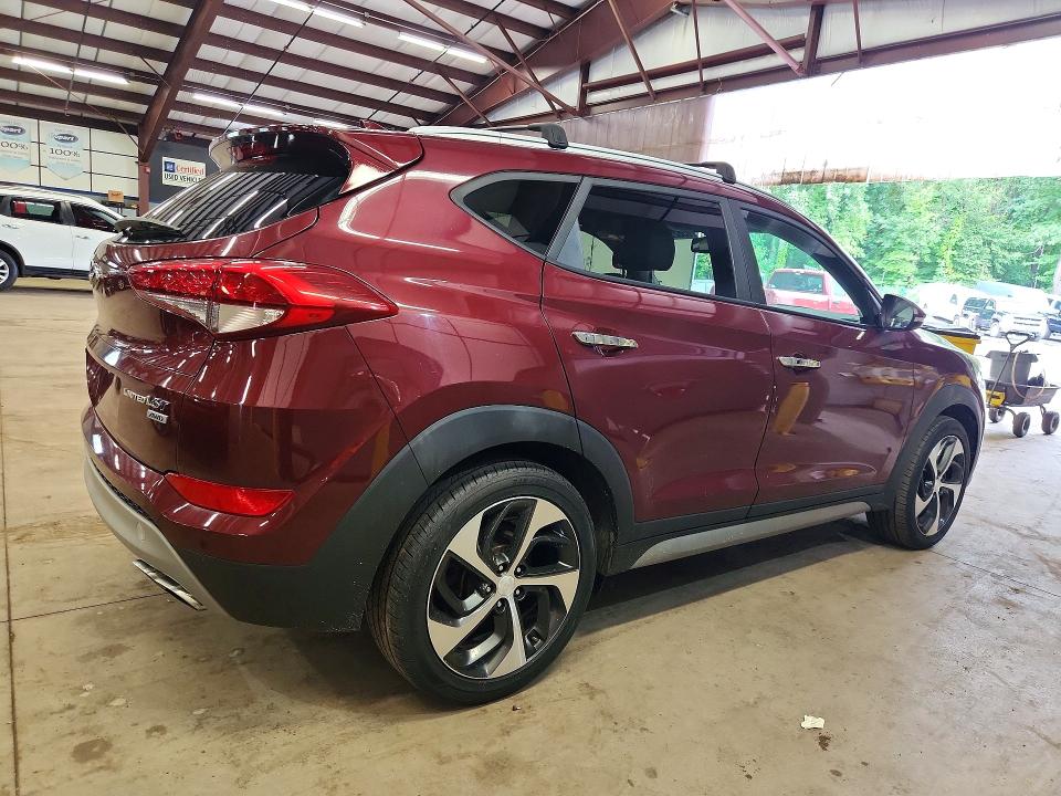 Продаж на аукціоні авто 2017 Hyundai Tucson, vin: KM8J3CA20HU309495, номер лоту: 63825676