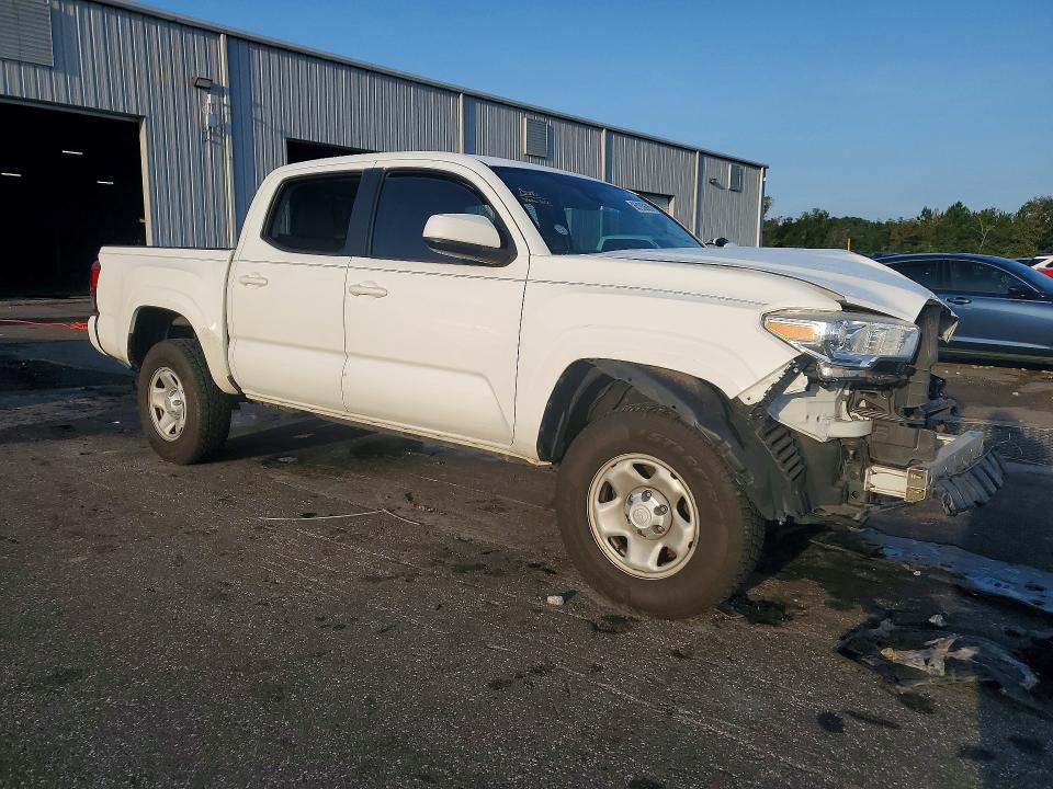 65193626 :رقم المزاد ، 5TFAX5GN0JX130559 vin ، 2018 Toyota Tacoma مزاد بيع