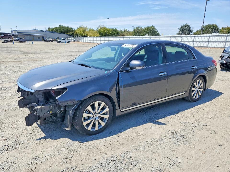 2011 Toyota Avalon მანქანა იყიდება აუქციონზე, vin: 4T1BK3DB5BU386714, აუქციონის ნომერი: 64327776