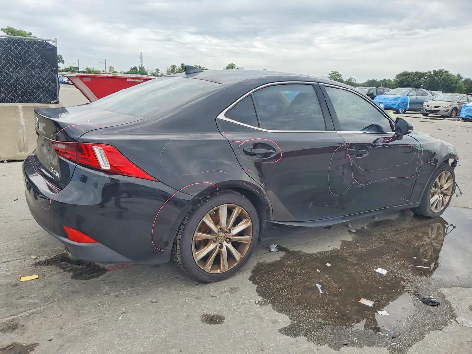 63536126 :رقم المزاد ، JTHBA1D24G5018455 vin ، 2016 Lexus Is مزاد بيع