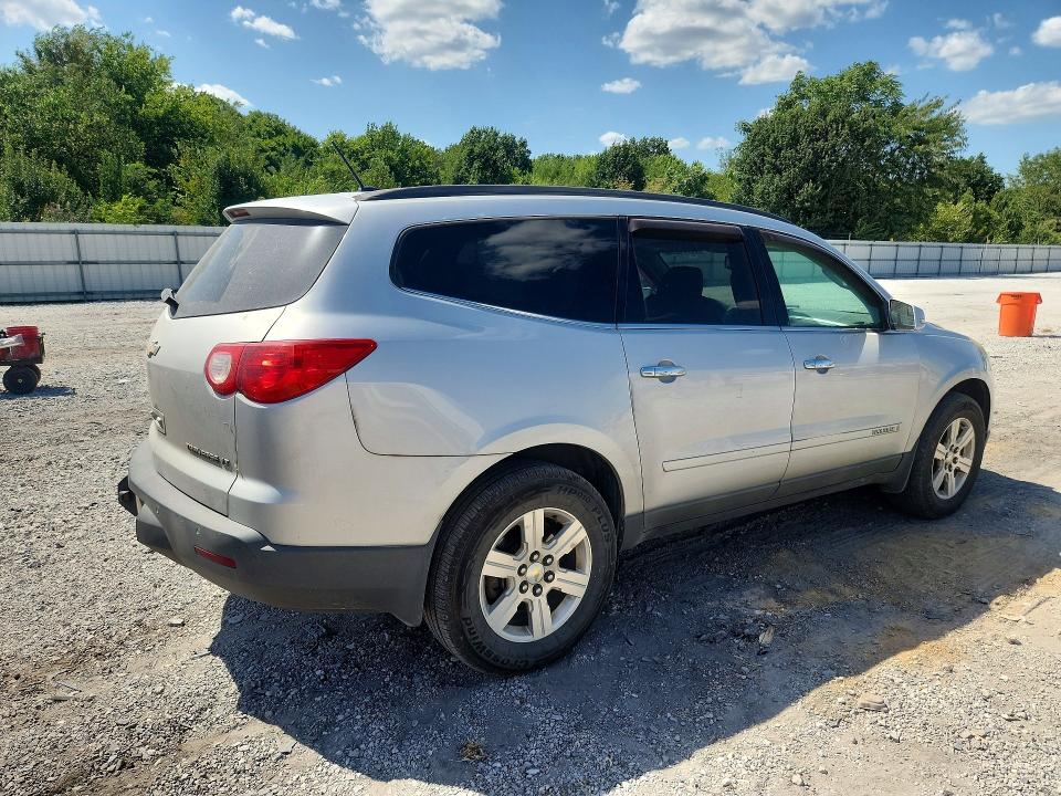 2010 Chevrolet Traverse მანქანა იყიდება აუქციონზე, vin: 1GNLVFED4AS102573, აუქციონის ნომერი: 65174286