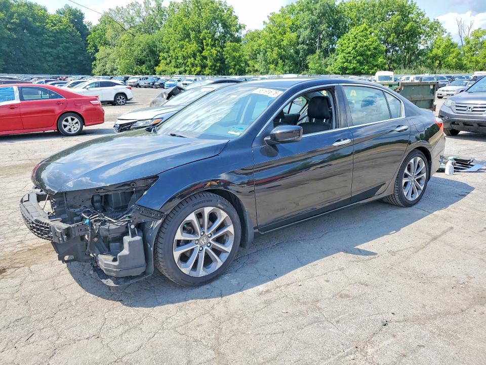 65191676 :رقم المزاد ، 1HGCR2E52FA117473 vin ، 2015 Honda Accord مزاد بيع