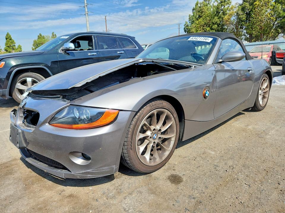 63421756 :رقم المزاد ، 4USBT33524LS50752 vin ، 2004 Bmw Z4 مزاد بيع
