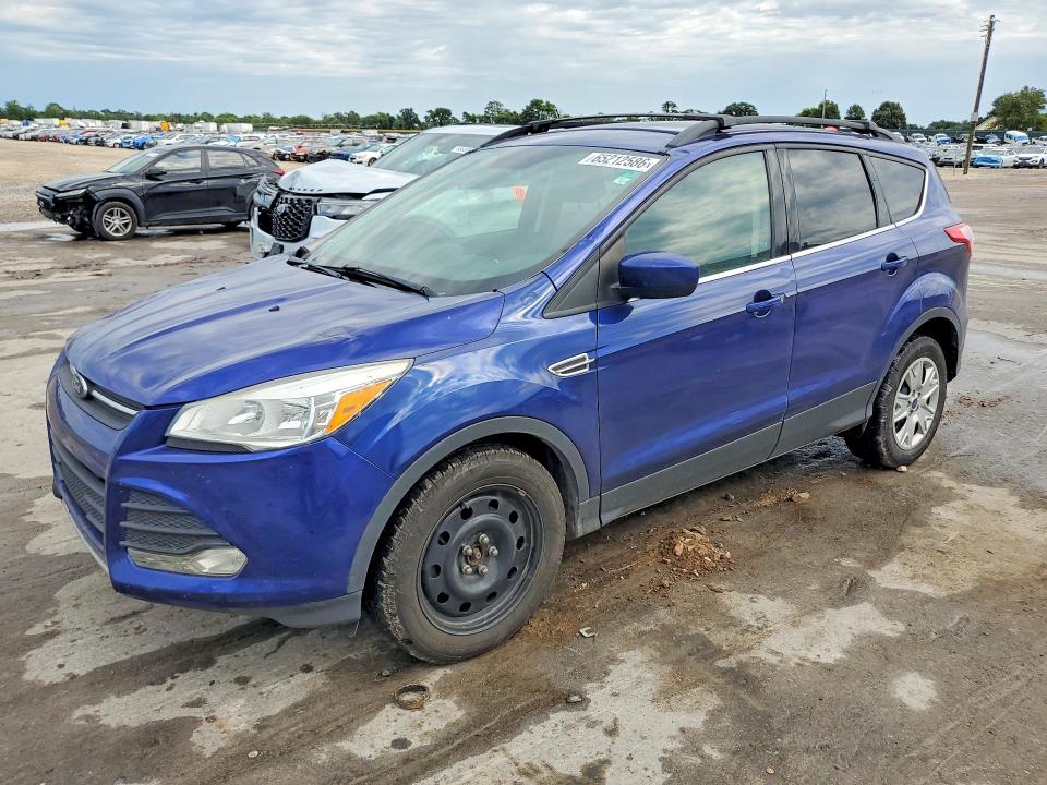 65212586 :رقم المزاد ، 1FMCU0GX5FUC30005 vin ، 2015 Ford Escape مزاد بيع